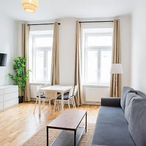 1150 Apartment