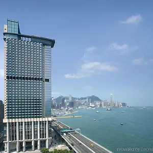 Harbour Grand מלון